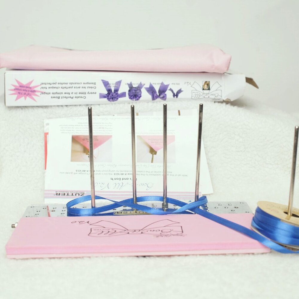 Christmas Bow Making Kit with Extras and How-to Manual DIY Zutter Series…